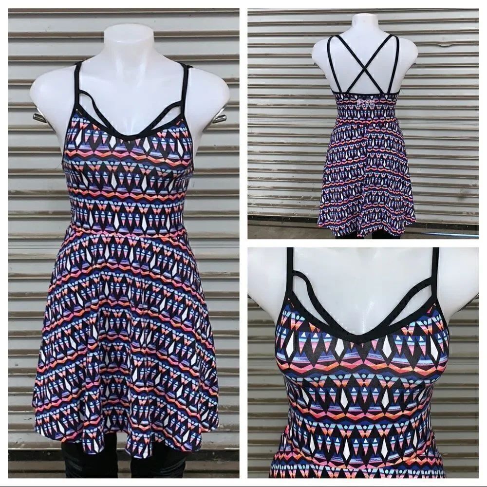 🛍️Pink by Victoria Secret dress size small